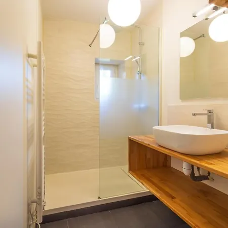 L'appart Haussmannien - Elegance Et Modernite Poitiers